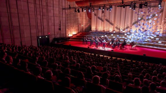 Festival Viva Musica! uzavrie virtuózny mandolinista Avi Avital s projektom Between Worlds