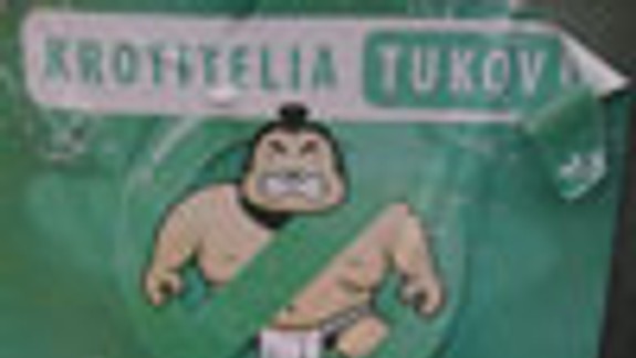 Krotitelia tukov zašpinili skoro celé mesto