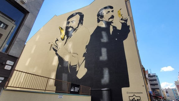 Pamätný murál venovaný dvojici L+S na Dunajskej slávnostne uviedli do života