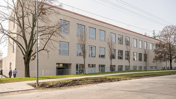 Dobrá správa: Nová Dedinka aj Bernolákovo majú nové miesta pre škôlkarov a školákov