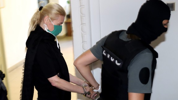 Monike Jankovskej a Richardovi Molnárovi predĺžil súd lehotu trvania väzby do 11. marca