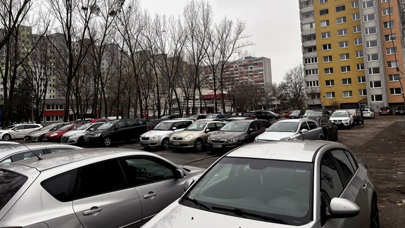 Pondelok je posledný deň na podanie priznania k dani z motorových vozidiel