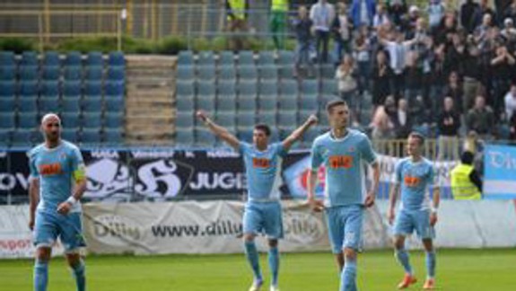 Futbalisti Slovana Bratislava vyhrali  Košiciach 2:0