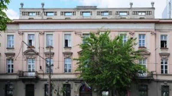 Viaceré miestne úrady skracujú svoj pracovný čas