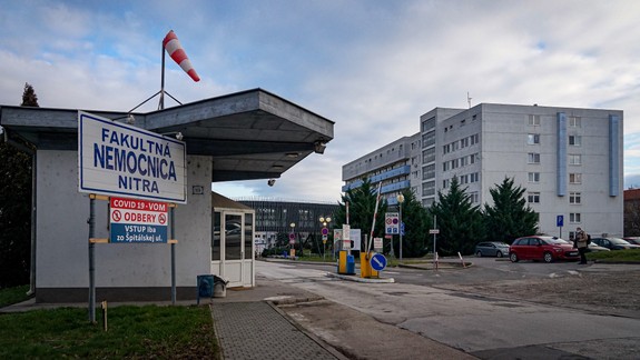 Na Slovensku bolo pozitívne testovaných vyše 5-tisíc ľudí a pribudlo aj 79 obetí...