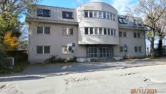 Čo v nej bude? Mestskí poslanci odsúhlasili kúpu budovy na Kopčianskej