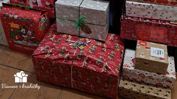 Môžete sa zapojiť: Projekt Vianoce z krabičky obdaruje deti, ale aj ľudí bez domova