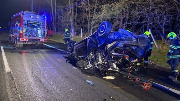 Tragická nehoda: Na D2 sa ráno zrazili tri autá