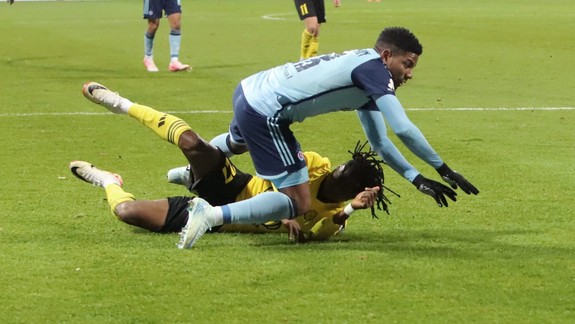 Futbal: Železiarne Podbrezová podľahli Slovanu 1:3