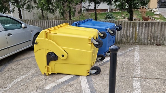 Dnes neradno vychádzať z domu. Vietor sa poriadne rozfúka