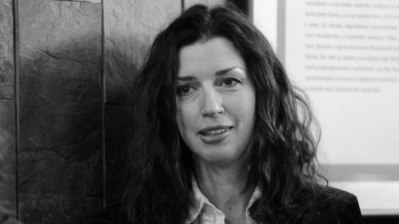 Smutná správa: Vo veku 55 rokov zomrela spisovateľka, scenáristka a režisérka Eva Borušovičová