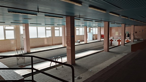 Petržalka odštartovala rekonštrukciu ďalšej školskej plavárne za takmer 1,5 milióna eur