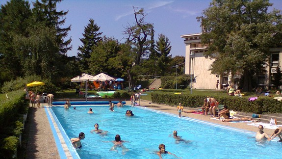 Skvelá správa pre Bratislavčanov – už o pár dní otvoria staronové kúpalisko Mičurín