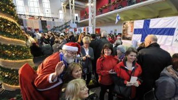 Vianočný bazár v Starej tržnici potrvá do šestnástej