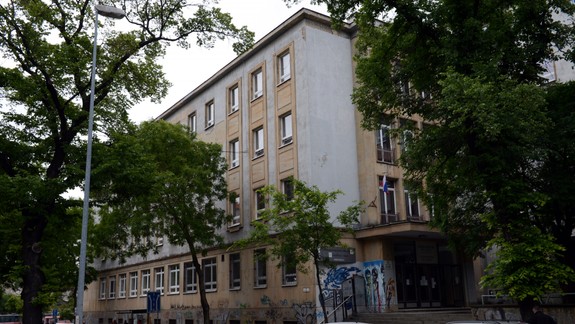 Z gymnázia a ZŠ na Vazovovej má byť jedna škola