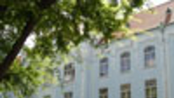 Oprava gymnázia sa začne v septembri