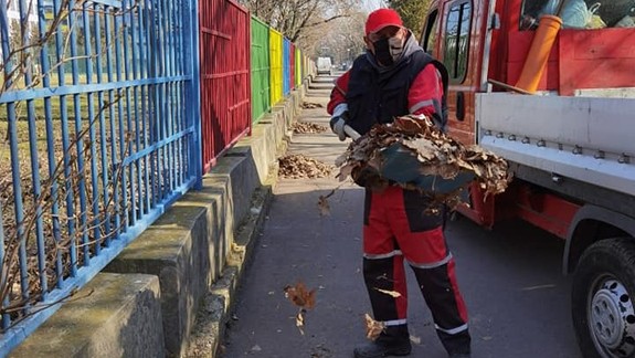 VIDEO: Aj v náročných dňoch si pracovníci ružinovského podniku udržujú dobrú náladu, takto si cez prestávku zatancovali