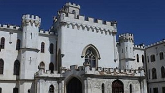 Maďarskí benediktíni podali pre kaštieľ diplomatickú nótu