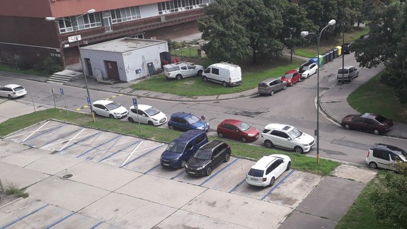 V Petržalke sa bude budúci týždeň diskutovať o regulovanom parkovaní