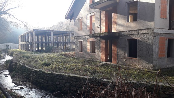 OD 1. FEBRUÁRA: Máme novú prírodnú rezerváciu Vydrica,  čo však tie ruiny v lesoparku?