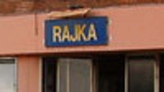 Bratislavčania z Rajky chcú spojenie s Bratislavou