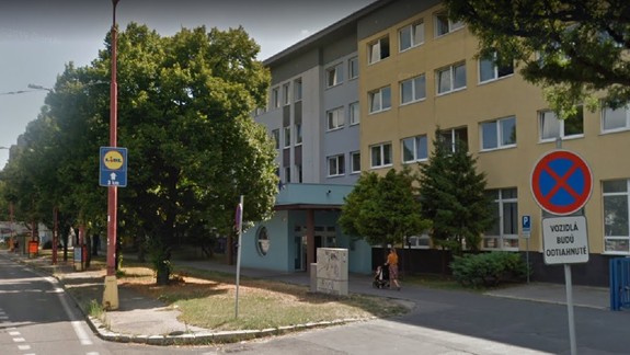 ÚVZ: Vo vlne variantu omikron je samotrasovanie mimoriadne dôležité