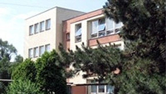 Základné školy budú mať nové strechy