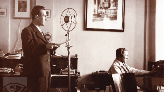 HISTÓRIA: Prvé rozhlasové vysielanie na Slovensku zaznelo v éteri v roku 1925 z Košíc - viete kedy sa pridala Bratislava?