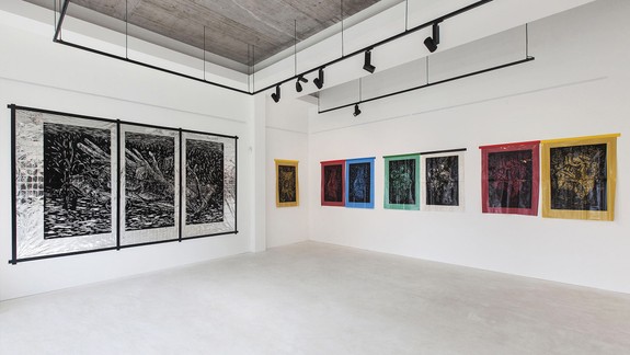 Odrazu sa ocitnete v úplne inom svete: Petržalská galéria láka, nebojte sa vstúpiť