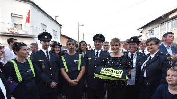 Hasiči z Rače majú o životný zážitok postarané - stretli sa s chorvátskou prezidentkou!