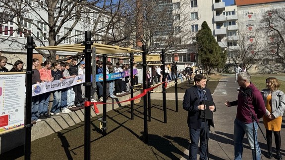 V Starom Meste vznikla nová športová zóna určená pre všetkých. Nájdete ju na Grösslingovej