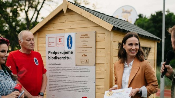 Najväčší hmyzí hotel na Slovensku nájdete v Záhorskej Bystrici