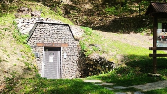 V Marianke sprístupňujú virtuálne podzemné priestory Bridlicovej štôlne
