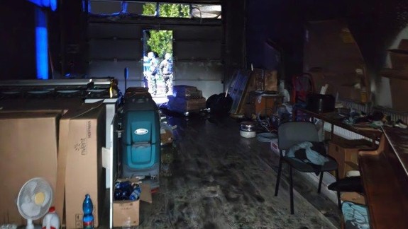 V Ružinove horel sklad, požiar zrejme spôsobili elektrokolobežky