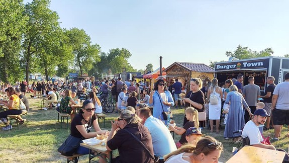 Rôznorodé pivá, rozmanité jedlá, hudba. Vo Vrakuni sa koná Beer fest