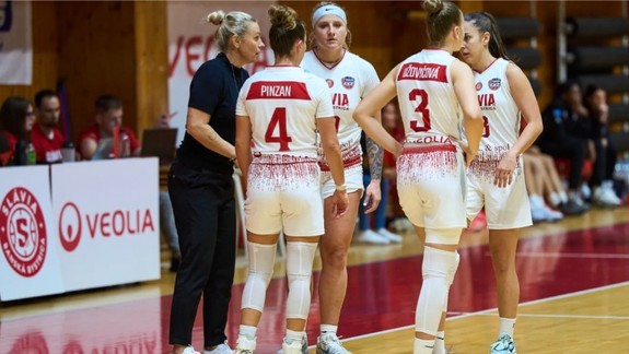 Basketbalistky Slávie ŠKP Banská Bystrica zdolali v predohrávke 10. kola Slovan 84:60
