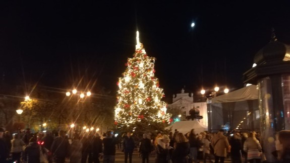 VIDEO: Staromestské vianočné trhy sú už v plnom prúde!