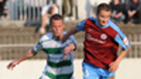 Slovan vyhral v Prešove, Petržalka doma prehrala