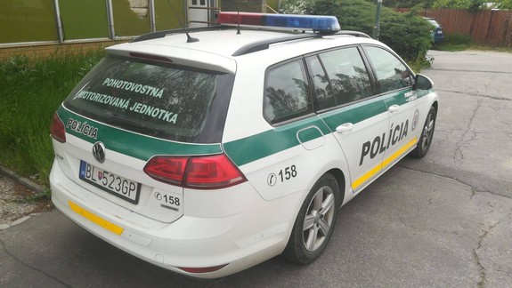 Šialené a smutné: Seniorka v Lamači lúpežne prepadla ešte staršiu seniorku