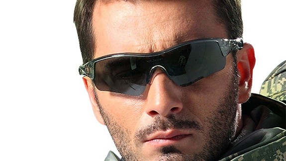 Sú taktické okuliare recesia alebo nutnosť?