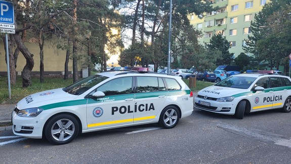 Ženy na zastávkach v Dúbravke má atakovať zvláštny muž