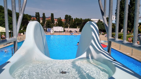 Návšteva kúpaliska s deťmi. Treba dodržiavať viacero pravidiel