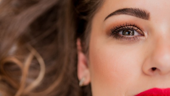 Prirodzene krásne obočie aj mihalnice? Vieme, ako ich získate už za pár hodín