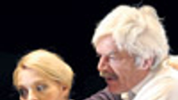 Hra nielen o spoločenskom zriadení