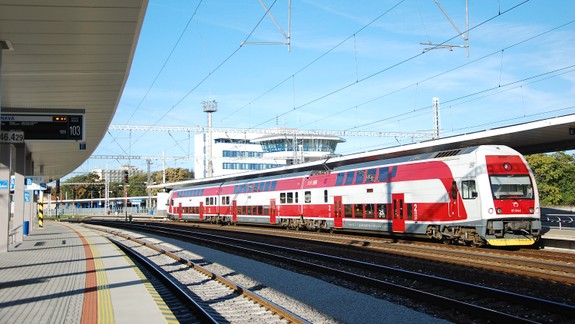 Vlaky medzi bratislavskou Hlavnou stanicou a Novým Mestom budú pozastavené