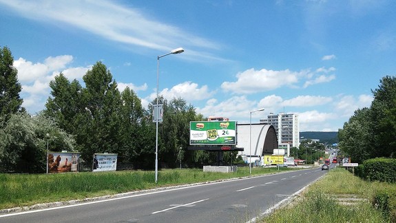 Mesto kúpi pozemky potrebné pre rozšírenie Harmincovej ulice
