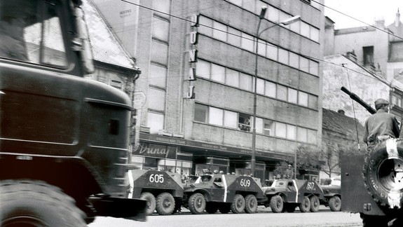 Po odchode posledných sovietskych vojakov z Bratislavy premenovali aj väčšinu rusky znejúcich námestí či ulíc...