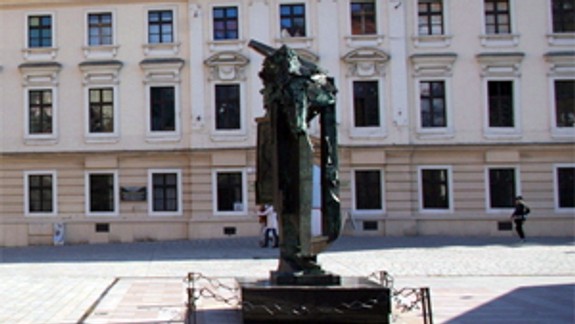 Pripomeňte si obete holokaustu: Tipy na knihy a filmy s témou 2. svetovej vojny