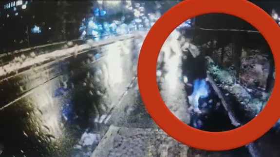 VIDEO: Polícia pátra po mužovi, ktorý na Ševčenkovej ulici napadol ženu a chcel ju okradnúť