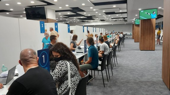 V sobotu sa zavreli brány veľkokapacitného očkovacieho centra, posledným zaočkovaným bol známy tenista